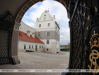 Замок, технопарк и памятник земляку: в Гродно готовят к открытию несколько значимых объектов