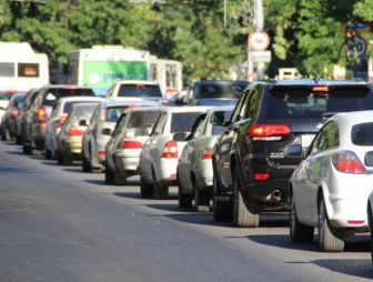 Автовладельцы без техосмотра до 15 декабря должны заплатить аванс по транспортному налогу
