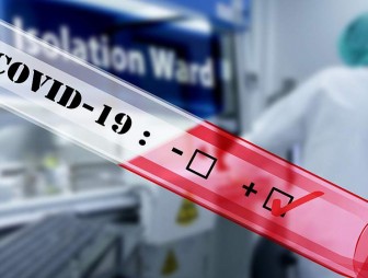 В Венгрии спрогнозировали пятую волну коронавируса из-за штамма «омикрон»