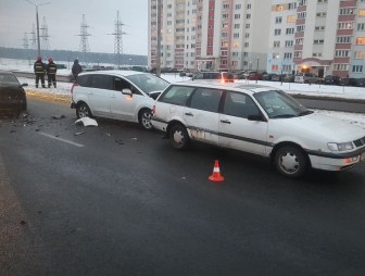 Массовое ДТП в Гродно: «паровозик» из 3-х машин собрался на проспекте Янки Купалы
