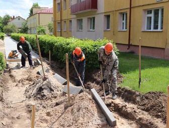 Будет на улице Зелёной в Мостах новая дорожка