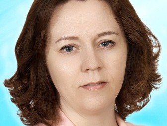 Портрет врача терапевтического отделения Мостовской ЦРБ Жанны Станкевич занесён на районную Доску почёта