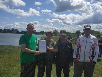 И рыбаки отличные! Команды «Мостовдрева» – победители и призёры профсоюзного соревнования по рыбной ловле