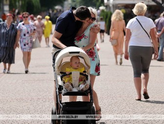 Данные социсследования: около 80% белорусов удовлетворены своей жизнью