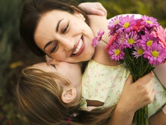 В День Матери юные мостовчане признались, за что они любят своих мам