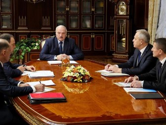 Александр Лукашенко поставил задачу обеспечить безопасность в случае кибератак, но не создавать для этого новые центры