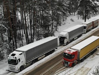 Казахстан призывает Польшу снять ограничения для грузовиков на границе с Беларусью