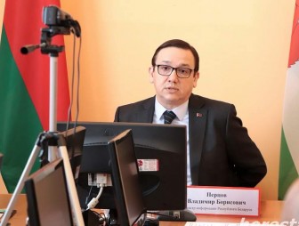 Министр информации Владимир Перцов с рабочим визитом посещает Берестовицкий район