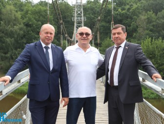 Сегодня Мостовщину посетил глава администрации Черняховска Сергей Булычёв