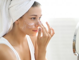 Косметолог поделилась простыми правилами, которые помогут сделать кожу чище