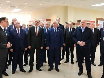 Лукашенко посещает БелАЭС