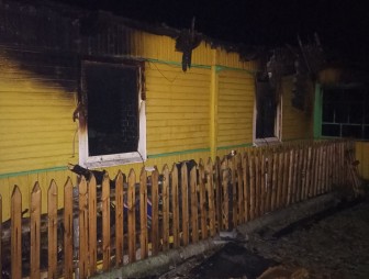 Пожар дома в Мостовском районе