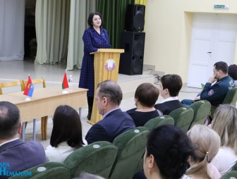 Актуальные вопросы выборов-2024 обсудили педагоги на встрече с заместителем председателя Мостовского райисполкома Мариной Давыдик