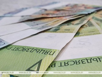 Медикам Гродненской области согласовали повышение минимальной надбавки по контрактам на 15%