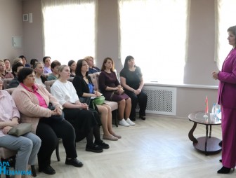Лидер Гродненской областной организации Белорусского союза женщин Ирина Степаненко встретилась с активом женсовета Мостовщины