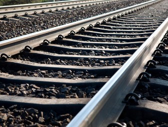 В Зельве под колесами поезда погибла пожилая женщина