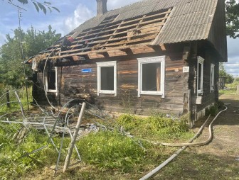 Два пожара за минувшие выходные в Мостовском районе: сгорели баня и часть жилого дома