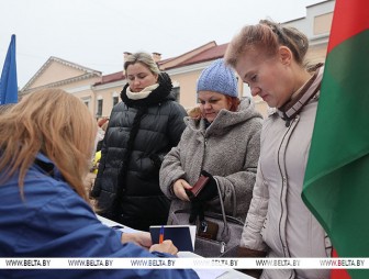 Сегодня стартовал сбор подписей для выдвижения кандидатов в Президенты Беларуси