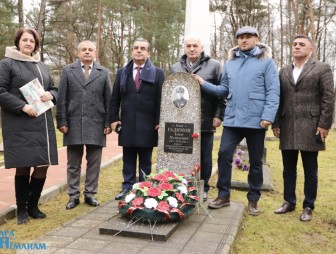 Представители азербайджанской диаспоры г. Москвы посетили Мостовский район и почтили память своего земляка, погибшего здесь в годы войны