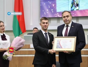 Победы чемпионов и спорт для всех. Лучших атлетов и тренеров Гродненщины чествовали в облисполкоме