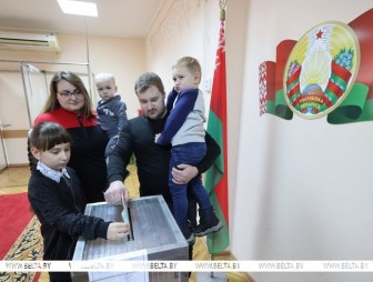 В первый день досрочного голосования на выборах Президента Беларуси явка граждан составила 7,81%