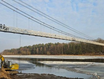 Специалисты оценили прочность самого длинного подвесного моста в Беларуси