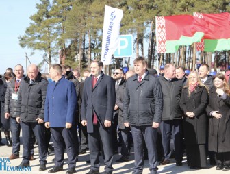 Сегодня в торжественной обстановке открыт модернизированный молочно-товарный комплекс «Микелевщина» (дополнено)