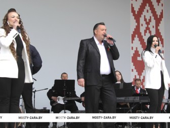 Любимая «Катюша» и «Салют Победы!». Концертная программа порадовала мостовчан