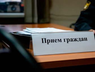 25 июня выездной приём граждан в Песках проведёт Эдуард Шестак