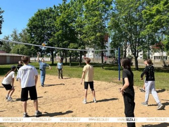 'Это место меняет людей в лучшую сторону'. Талантливые учащиеся Гродненской области о лагере 'Наука 1'