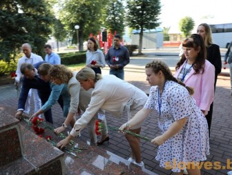Работа Съезда малых городов в Гродненской области началась с митингов памяти советским воинам