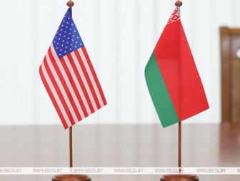 Почему на Западе истерия от звонков Дональда Трампа Владимиру Путину и Александру Лукашенко