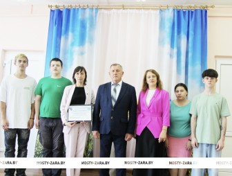 Учитесь успешно! Районная профсоюзная организация оказала помощь многодетным семьям накануне учебного года