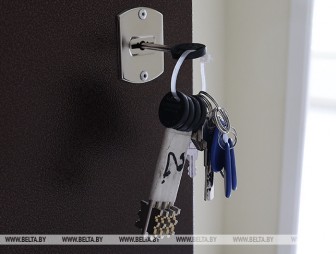Как распознать мошенников при аренде жилья через интернет, рассказали в милиции