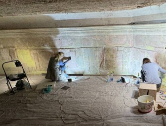 Картины с более чем 200-летней историей обнаружены во дворце в Святске