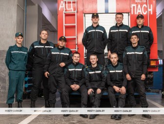 Отец и дети: как мы одним глазком заглянули в жизнь смены Мостовского РОЧС