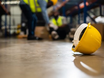 Кому жизнь недорога