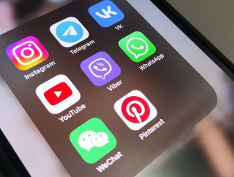 Как не попасться на уловки 'елочных' мошенников в соцсетях, рассказали правоохранители