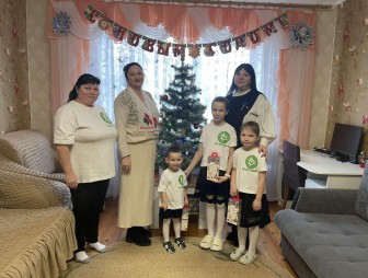 Внимания и подарков много не бывает!