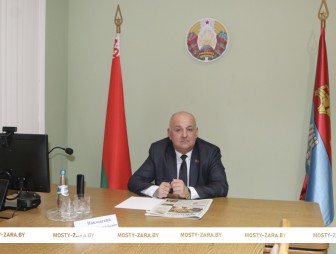 В Мостовском райисполкоме провёл приём граждан начальник главного контрольно-аналитического управления Гродненского облисполкома Дмитрий Павловский