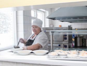 Столовая ‒ объект №1: узнали кухню Лунненской школы и чем питаются ученики
