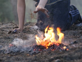 Неосторожное обращение с огнём