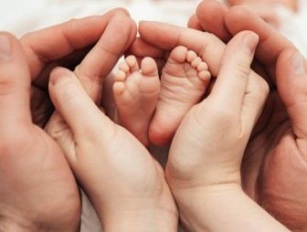 Узнайте, сколько детей родилось в Мостовском районе