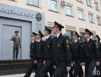 Честь, долг, закон: твоя будущая профессия!