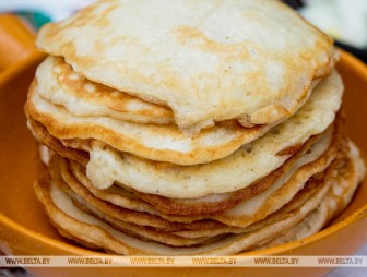 'Абуджэнне зямлi', 'Кiданне валенка', 'Варажба на жыце'. Как в Гродненской области отметят Масленицу