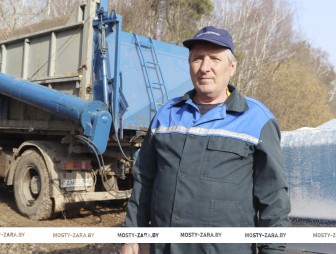 На Мостовщине активно идут весенние полевые работы