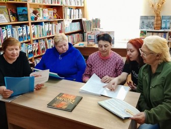 Читатели Дубненской сельской библиотеки стали участниками памятно-мемориальной акции «Хатынь: говорящая тишина»