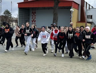 7 апреля на стадионе г. Мосты состоялось первенство района по легкоатлетическому кроссу