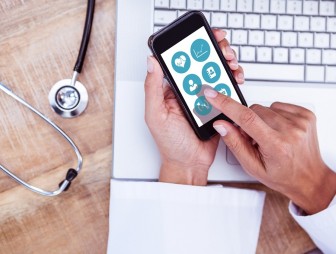 Очередей в поликлиниках больше не будет? В Беларуси появится единое приложение для пациентов