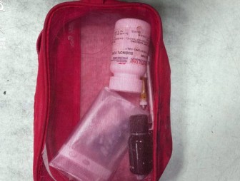 Гродненские таможенники в пункте пропуска 'Каменный Лог' изъяли у пассажира автобуса психотроп